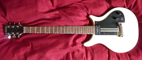 Dan Armstrong (London) refinished in vintage white - front view